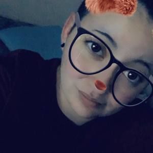 Meet your Posher, Nena